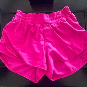 Lululemon Hottie Hots - Pink